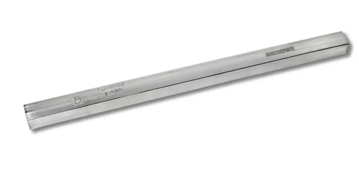 AIM Solder 1222 Leaded Solder Bar, SN63, 2.5 lb | EIS